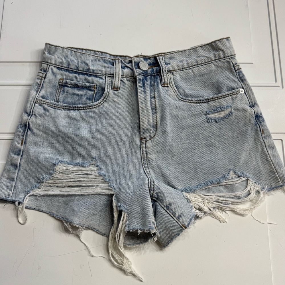 Blank NYC The Barrow Vintage High Rise Distressed Light Wash Denim Shorts Sz 25